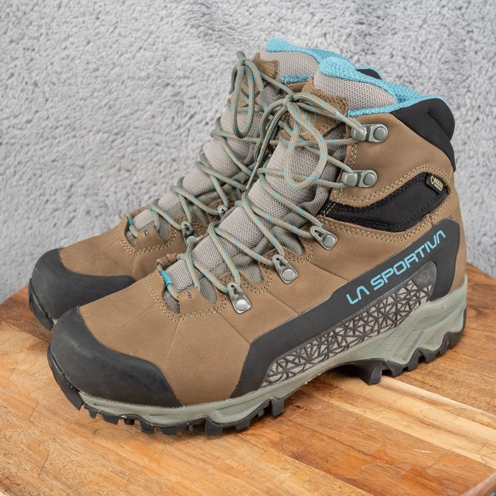 La Sportiva Nucleo High II GTX Women's Hiking Boots Size 39.5 EU 8 US Wide - Picture 3 of 10